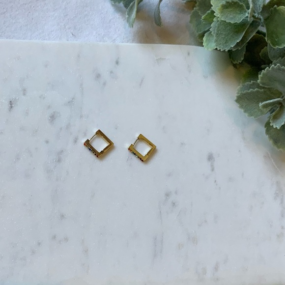 The Marisol - Colorful Geometric Hoops - Picture 5 of 7